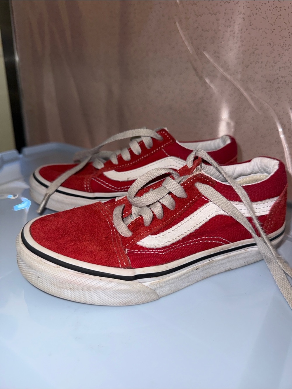 Kids Sneaker Bundle: Jordan 1 Mid (Black/Grey) & Vans Old Skool (Red)
Size 13 - Picture 3 of 10